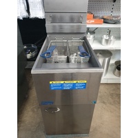 REFURBISHED PITCO - 35C+S DEEP FRYER